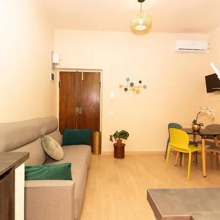 Apartment Happy Colours By Ghor *